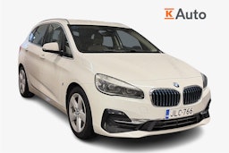 valkoinen BMW 225 2019 kuva 1.