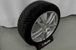 sininen BMW 225 2020 kuva 20.
