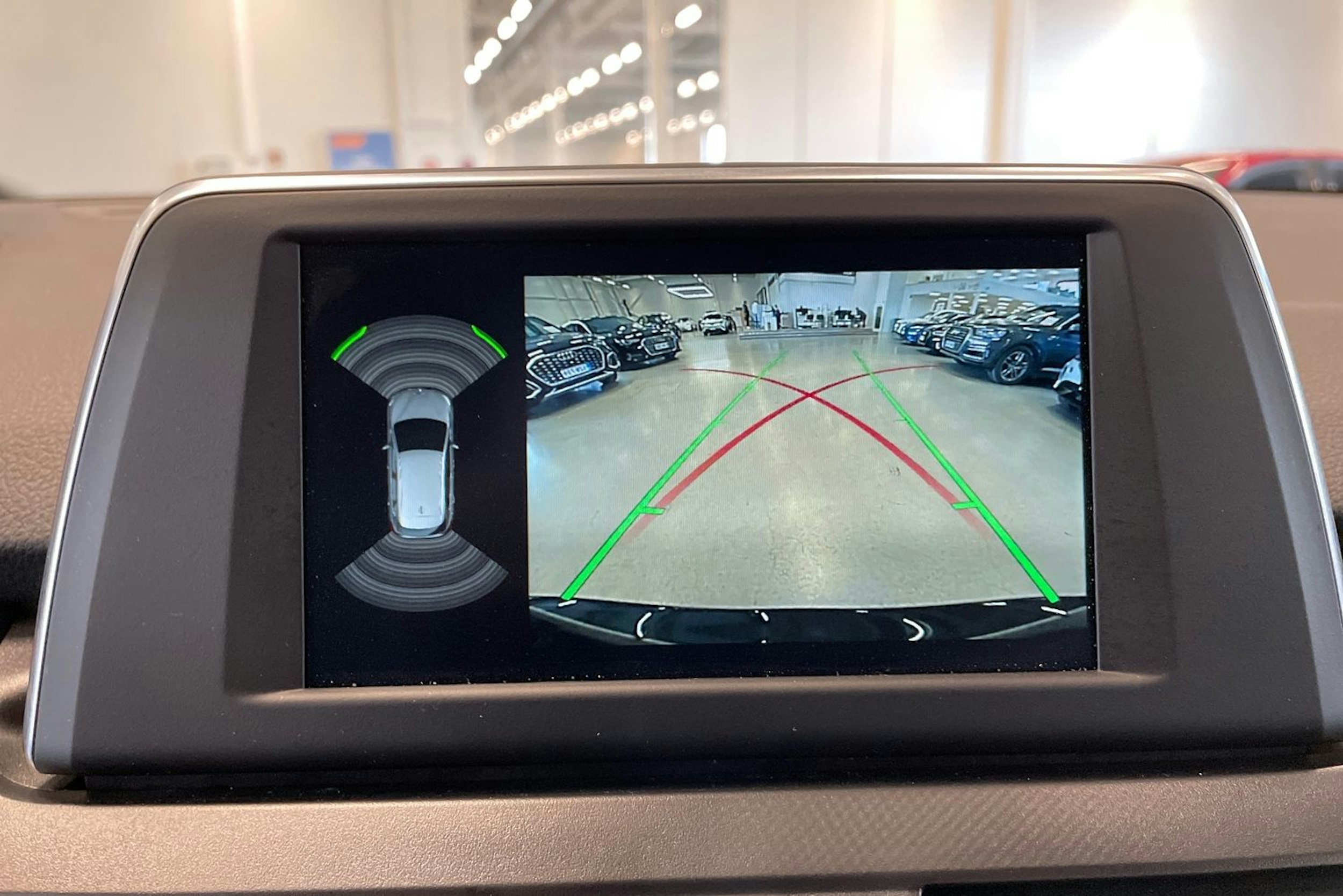 musta BMW 225 2019 kuva 20.
