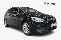 musta BMW 225 2020 kuva 1.