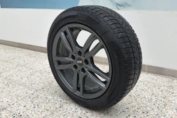 valkoinen BMW 225 2021 kuva 10.