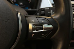 valkoinen BMW 225 2021 kuva 14.