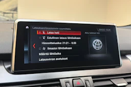 valkoinen BMW 225 2021 kuva 19.