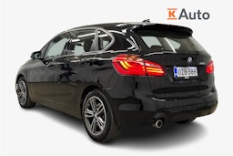 musta BMW 225 2021 kuva 2.