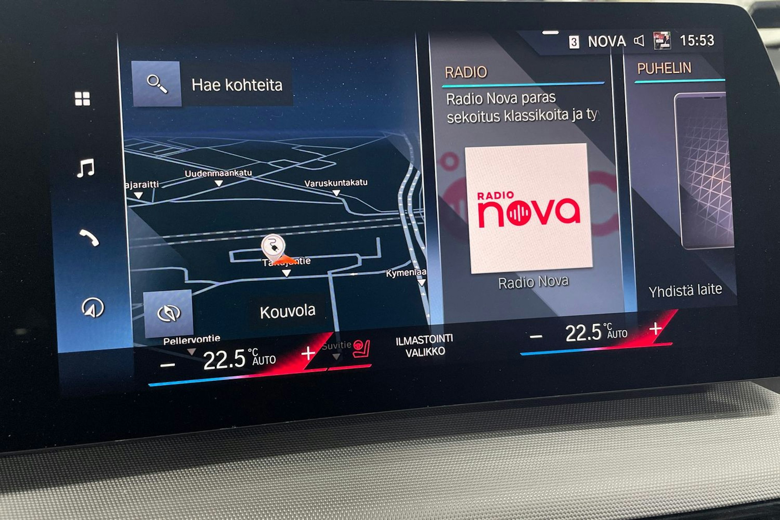 Harmaa BMW 225 2023 kuva 17.