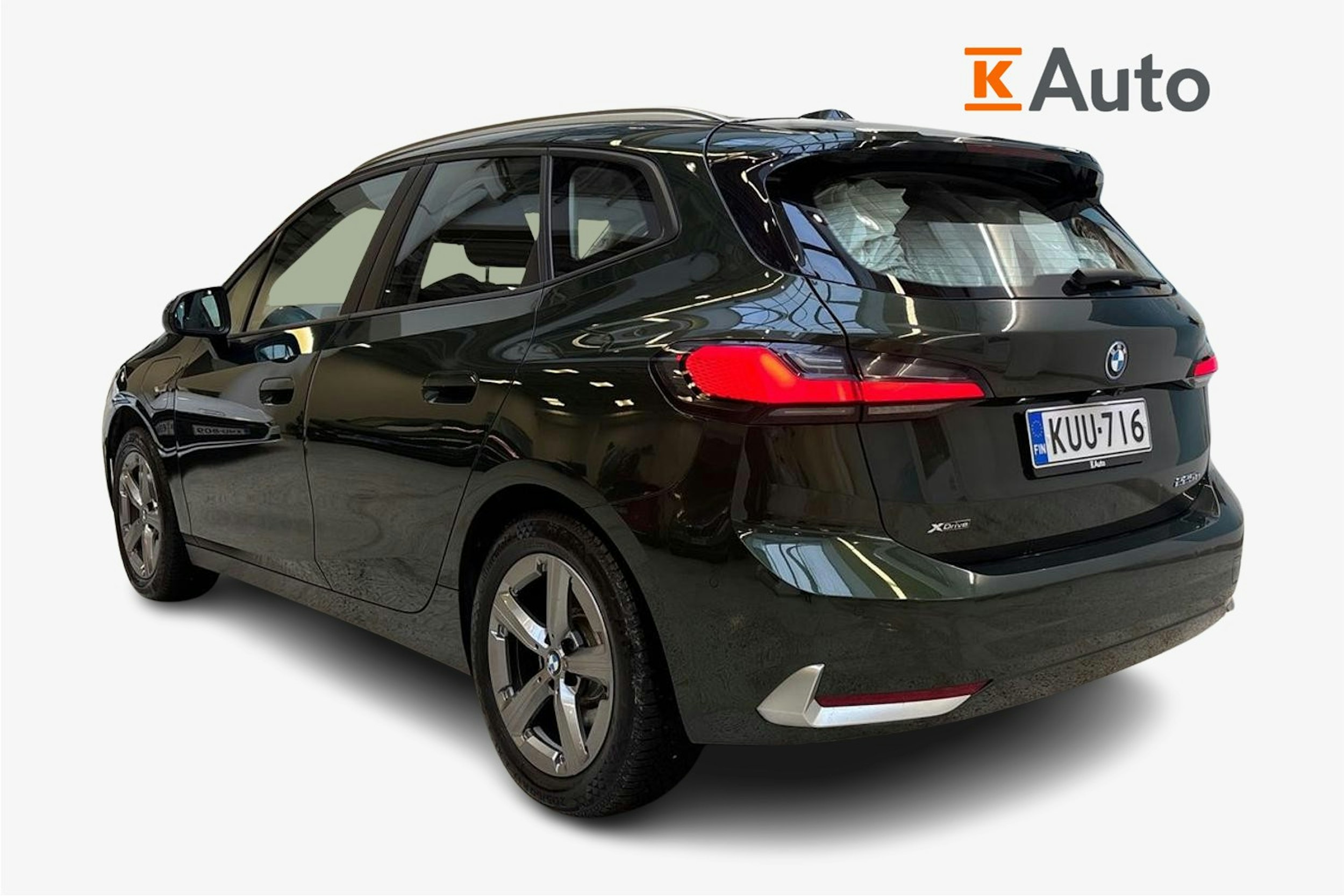 met. vihreä BMW 225 2023 kuva 2.