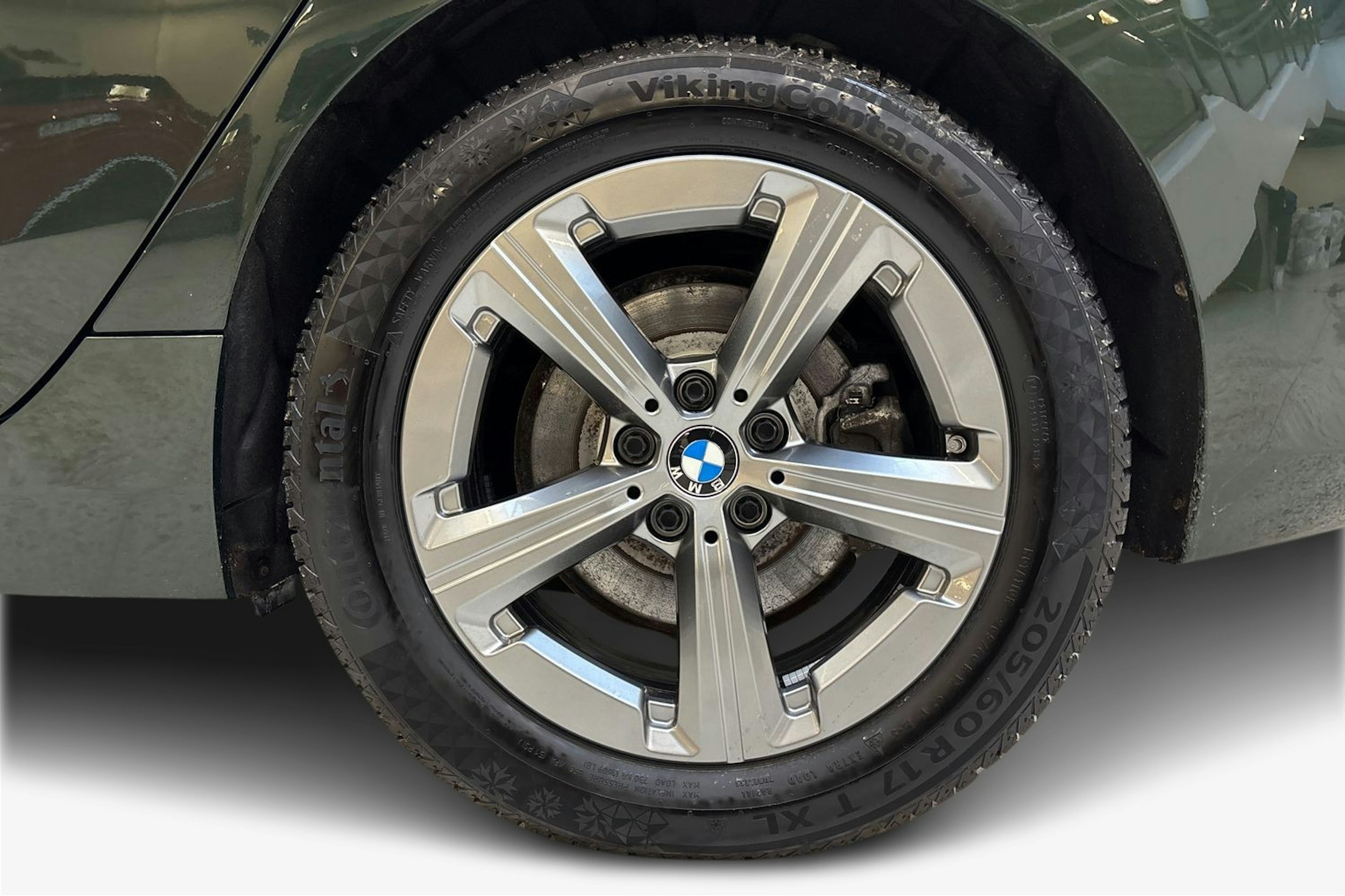 met. vihreä BMW 225 2023 kuva 11.