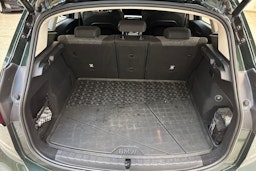 met. vihreä BMW 225 2023 kuva 15.