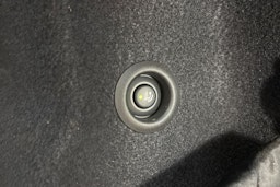 met. vihreä BMW 225 2023 kuva 17.