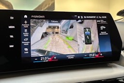 met. vihreä BMW 225 2023 kuva 23.