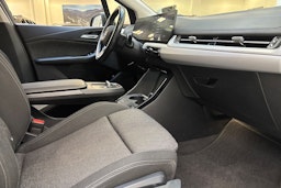 met. vihreä BMW 225 2023 kuva 28.