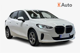 valkoinen BMW 225 2023 kuva 1.