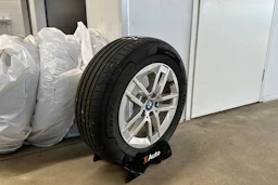 valkoinen BMW 225 2023 kuva 10.