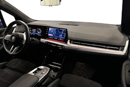 met. sininen BMW 225 2024 kuva 9.