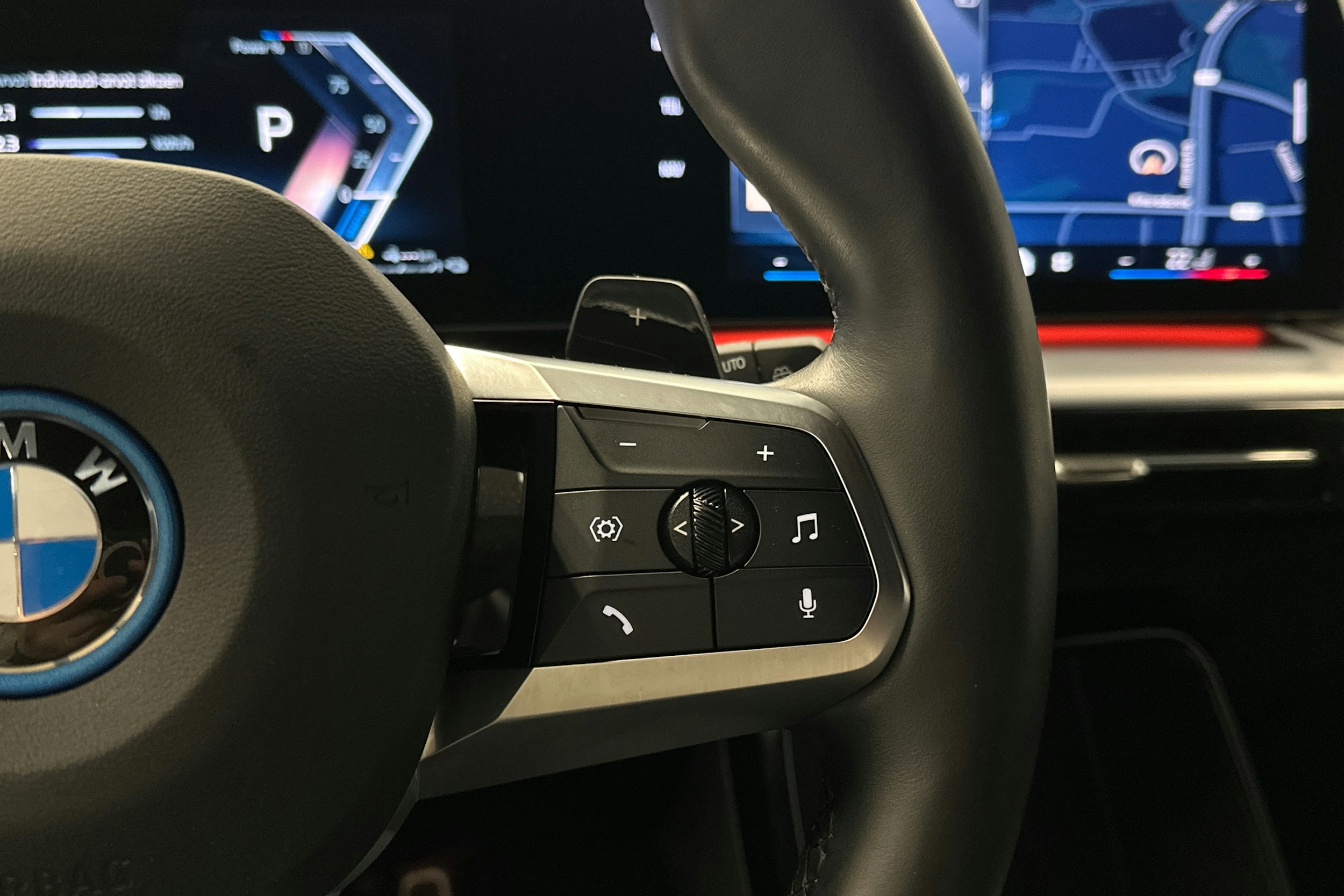 met. sininen BMW 225 2024 kuva 19.