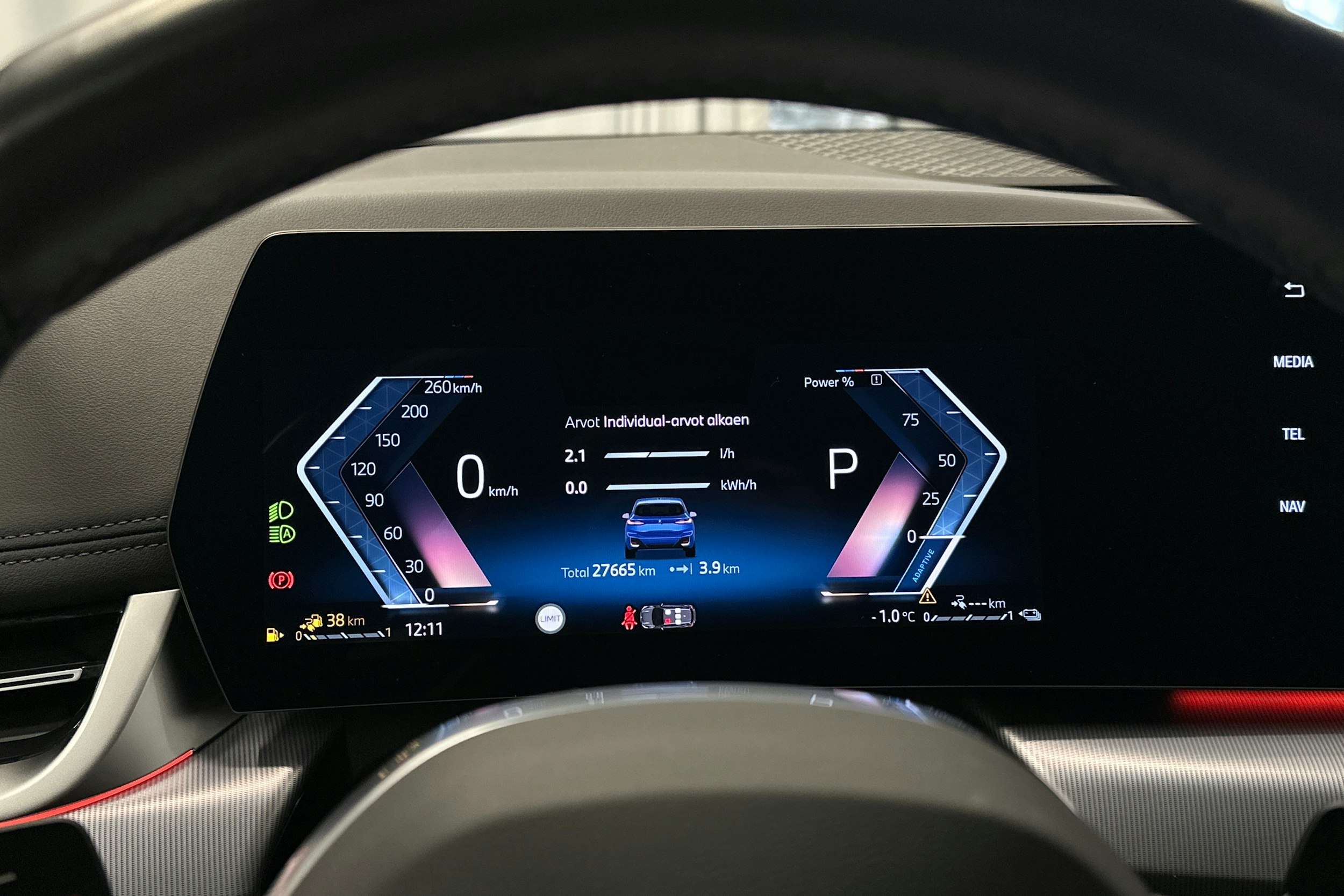 met. sininen BMW 225 2024 kuva 20.