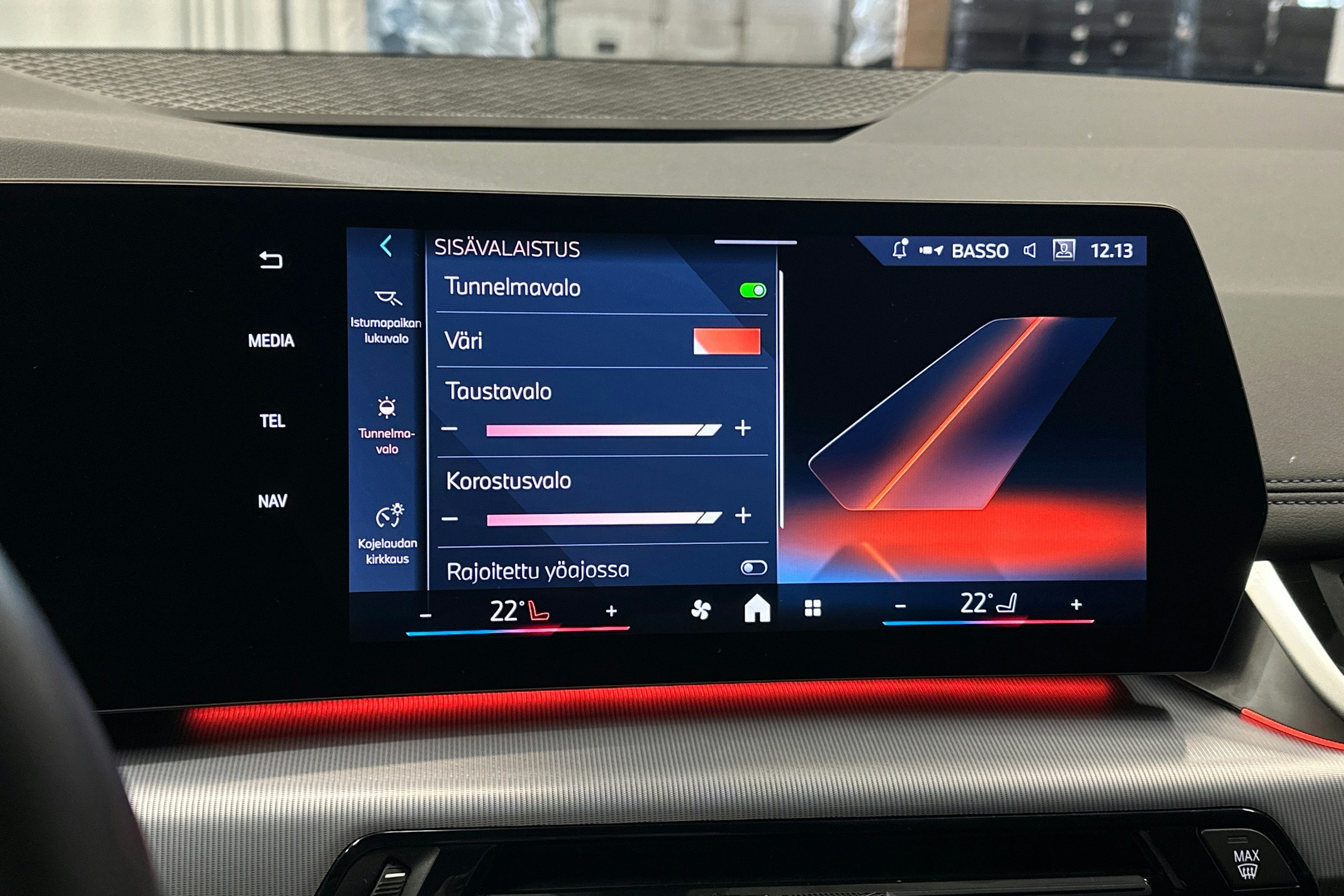 met. sininen BMW 225 2024 kuva 30.