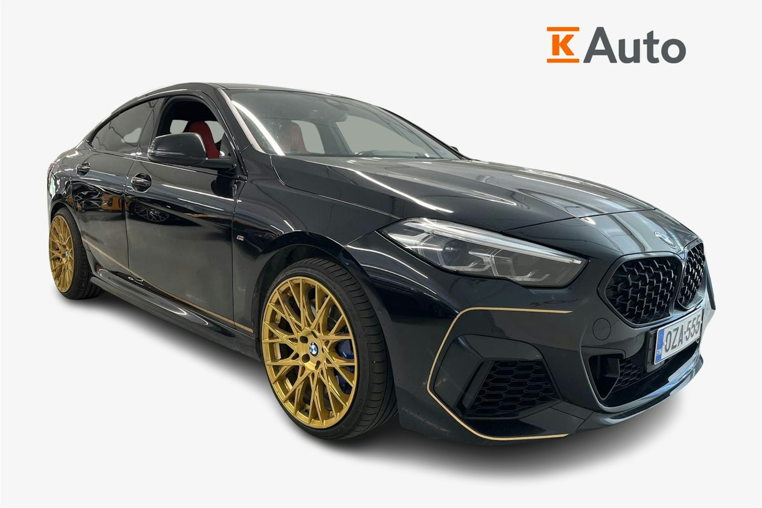 BMW 235