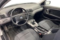 harmaa BMW 316 2004 kuva 9.