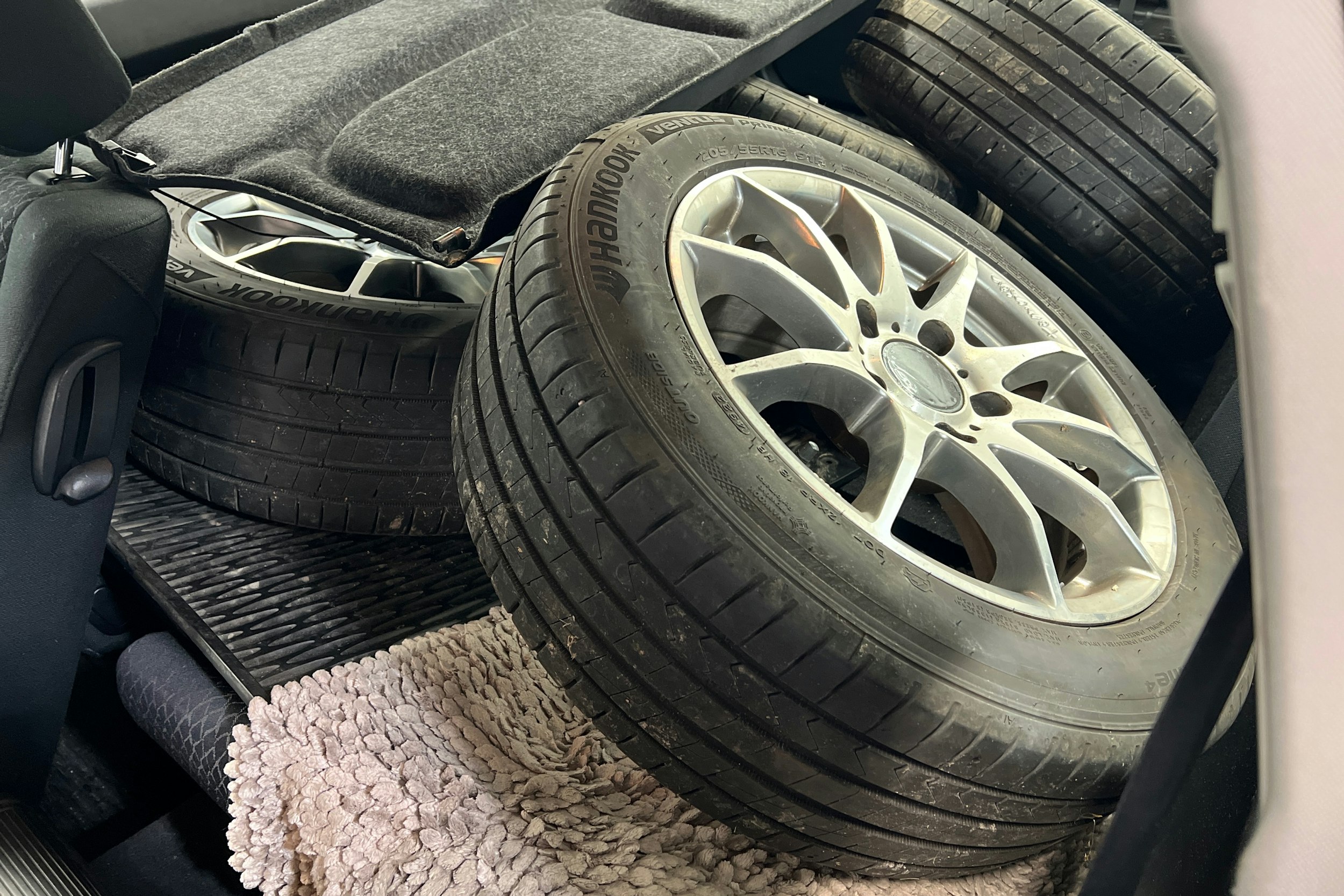 harmaa BMW 316 2004 kuva 10.