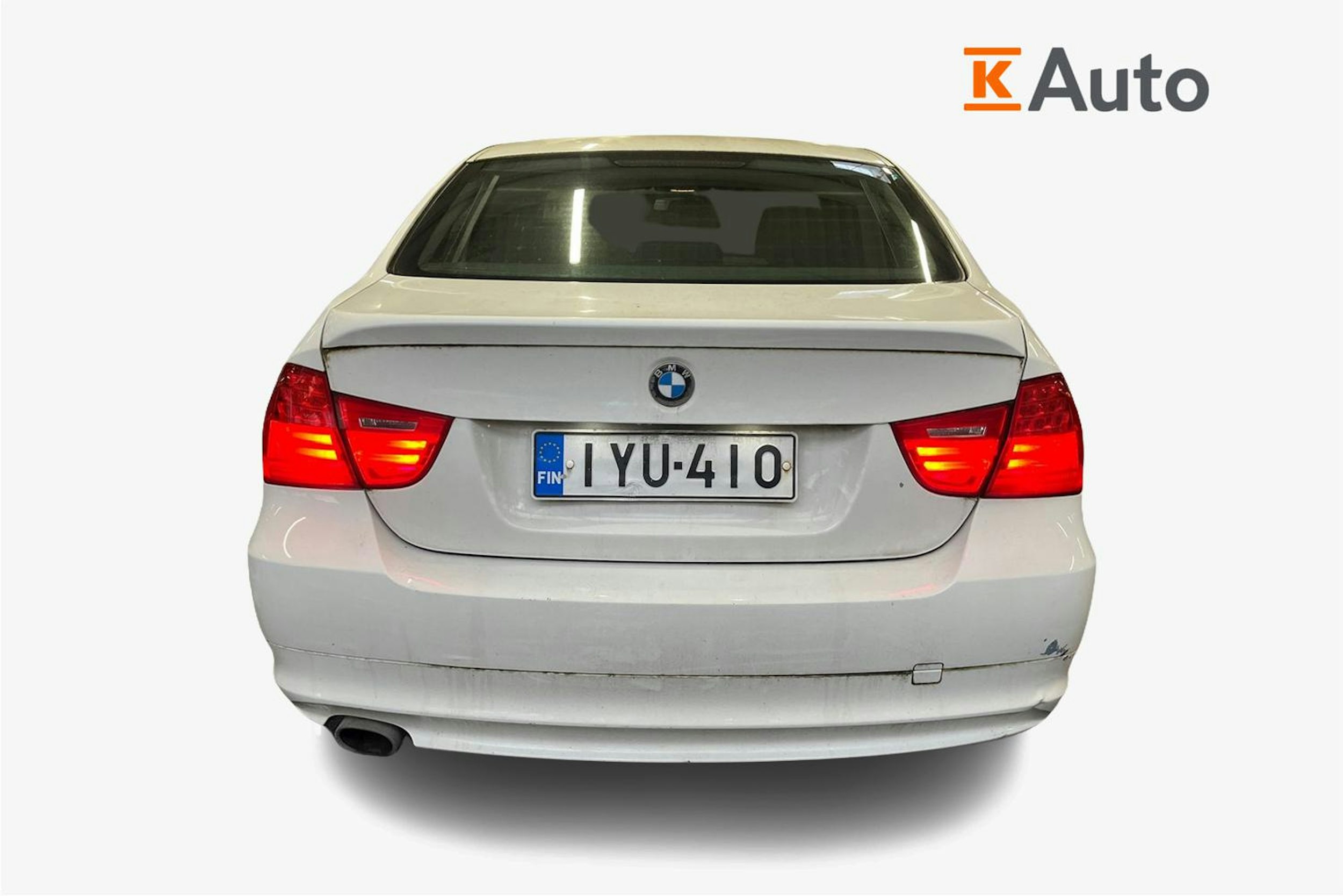 Valkoinen BMW 316 2008 kuva 3.