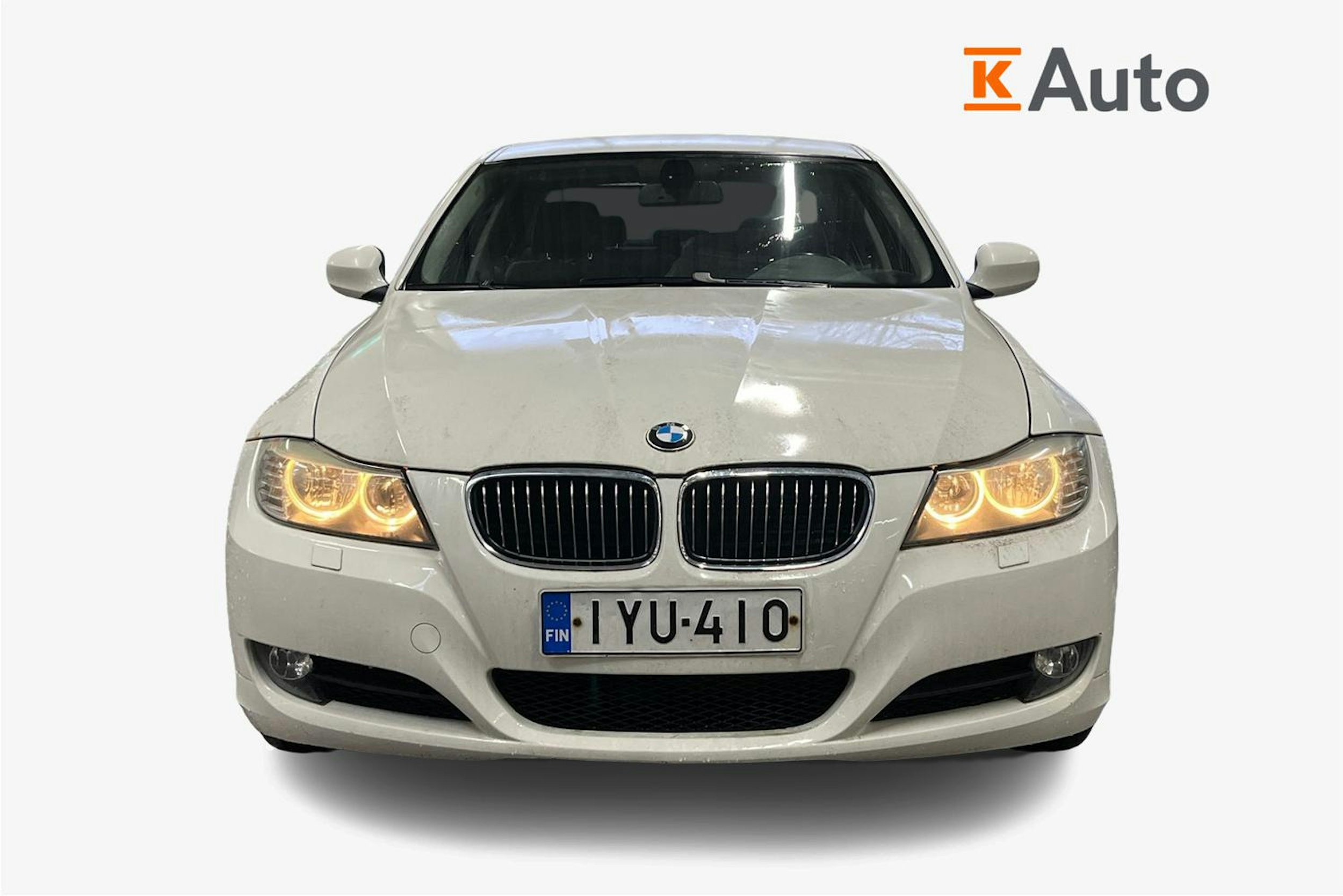 Valkoinen BMW 316 2008 kuva 4.