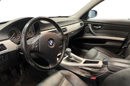 Valkoinen BMW 316 2008 kuva 6.