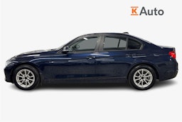 sininen BMW 316 2013 kuva 5.