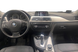 valkoinen BMW 316 2014 kuva 7.