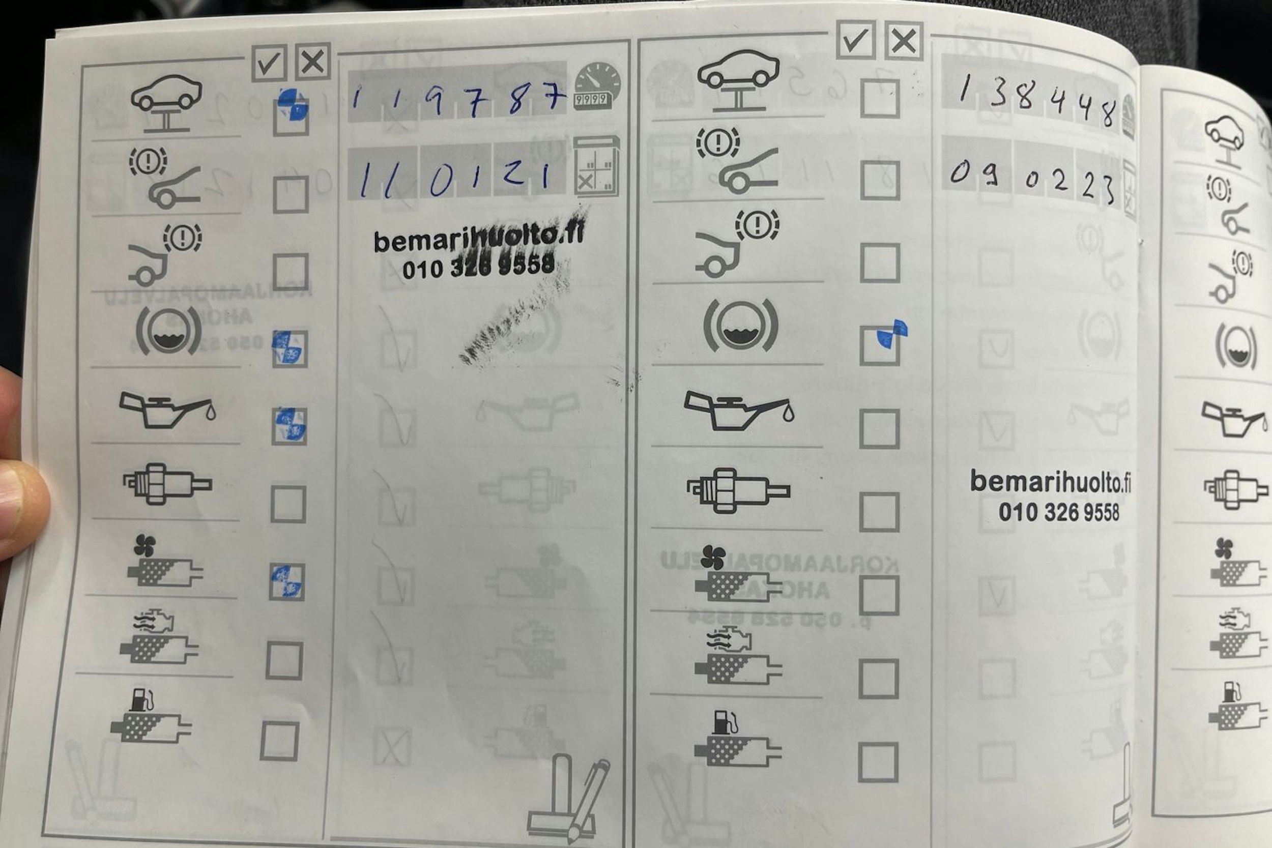 valkoinen BMW 316 2014 kuva 22.