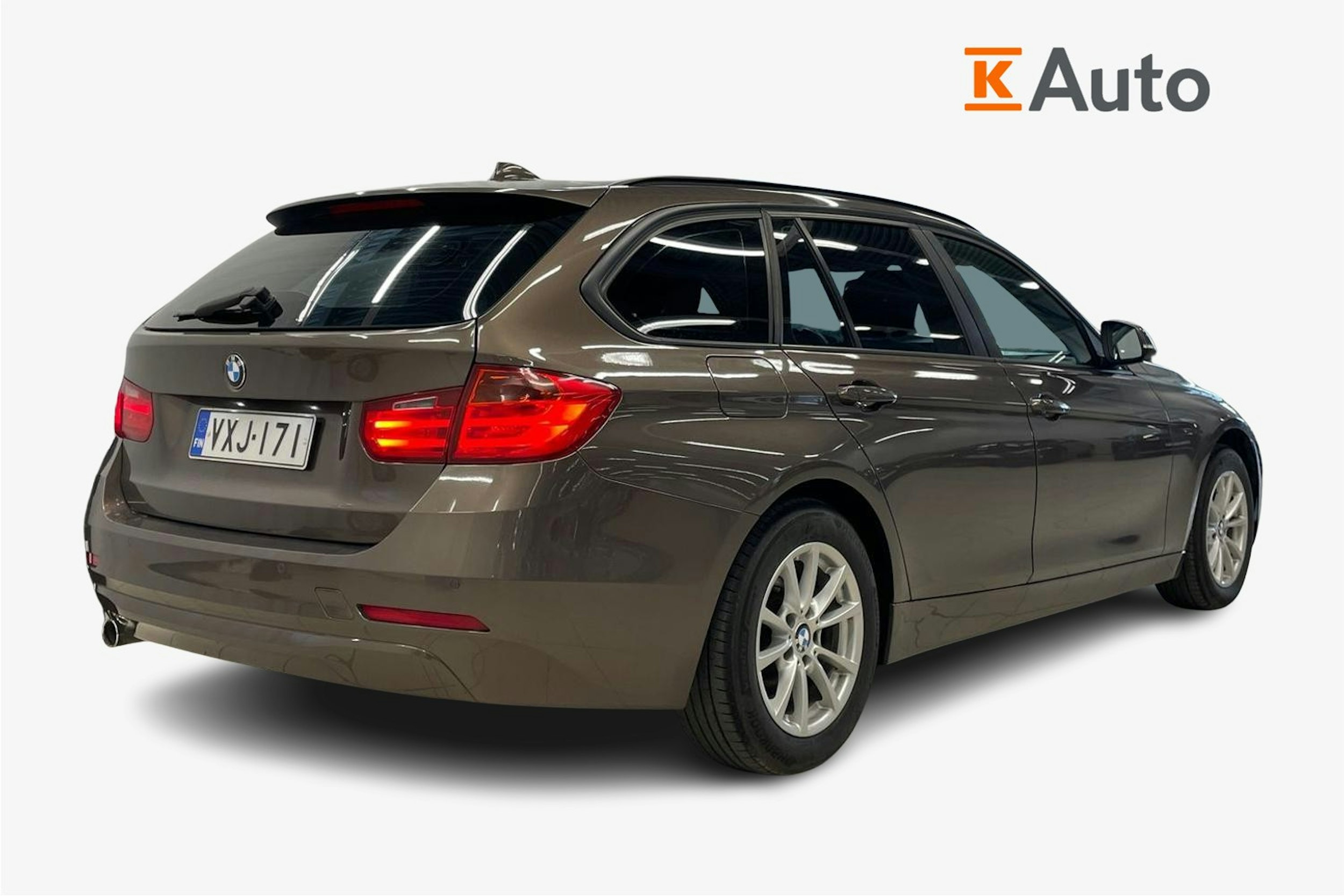 Ruskea (beige) BMW 316 2014 kuva 2.