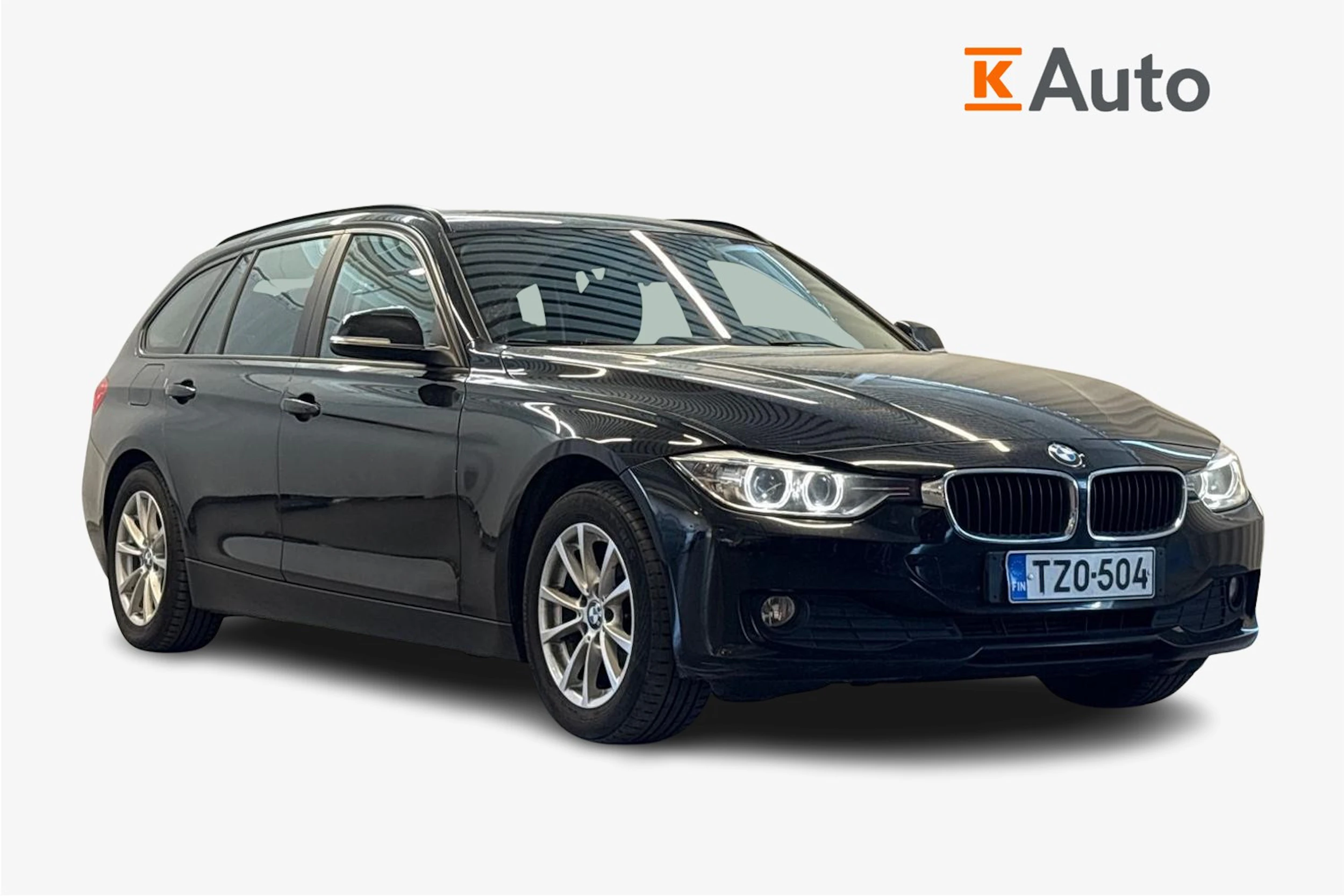 musta BMW 316 2015 kuva 1.