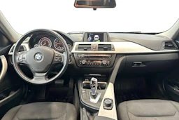 musta BMW 316 2015 kuva 9.