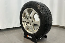 musta BMW 316 2015 kuva 13.