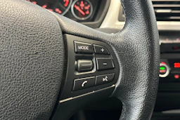 musta BMW 316 2015 kuva 20.
