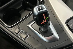 musta BMW 316 2015 kuva 27.