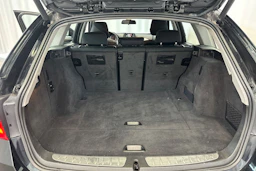 musta BMW 316 2015 kuva 30.