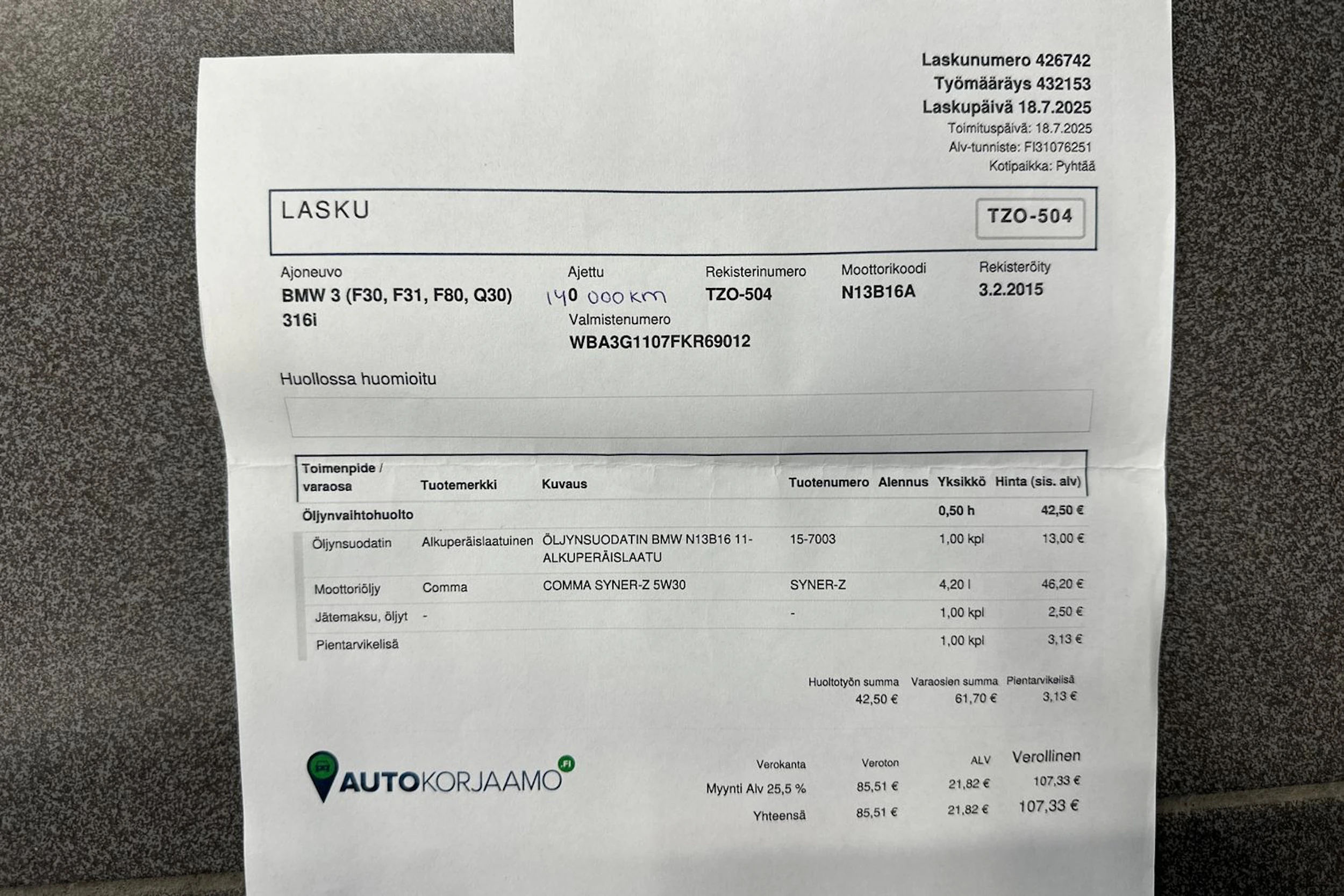 Musta BMW 316 2015 kuva 33.