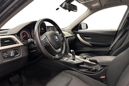 musta BMW 316 2015 kuva 7.