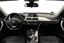 musta BMW 316 2015 kuva 9.