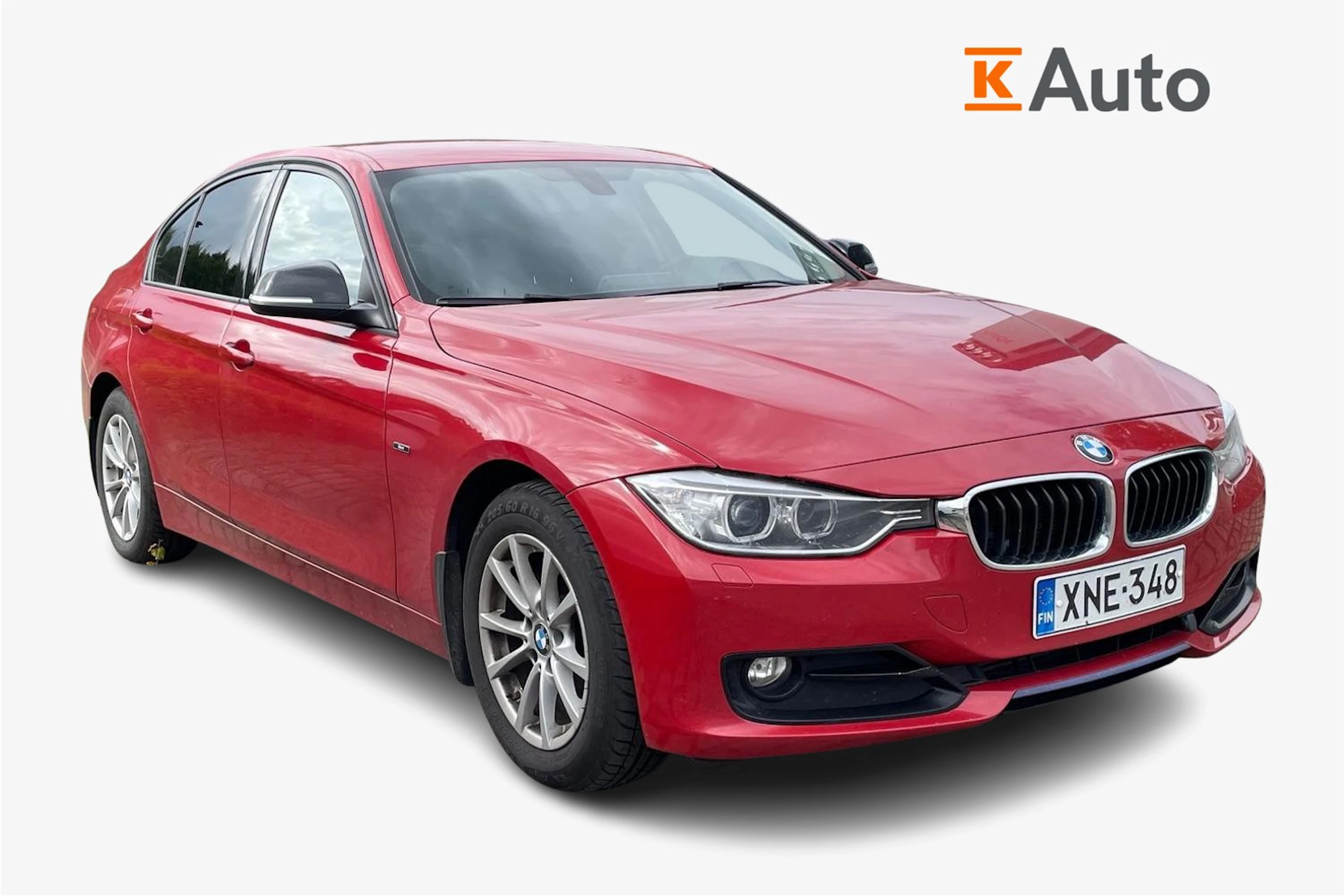 punainen BMW 316 2015 kuva 1.