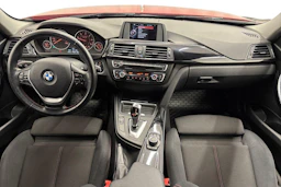 punainen BMW 316 2015 kuva 7.