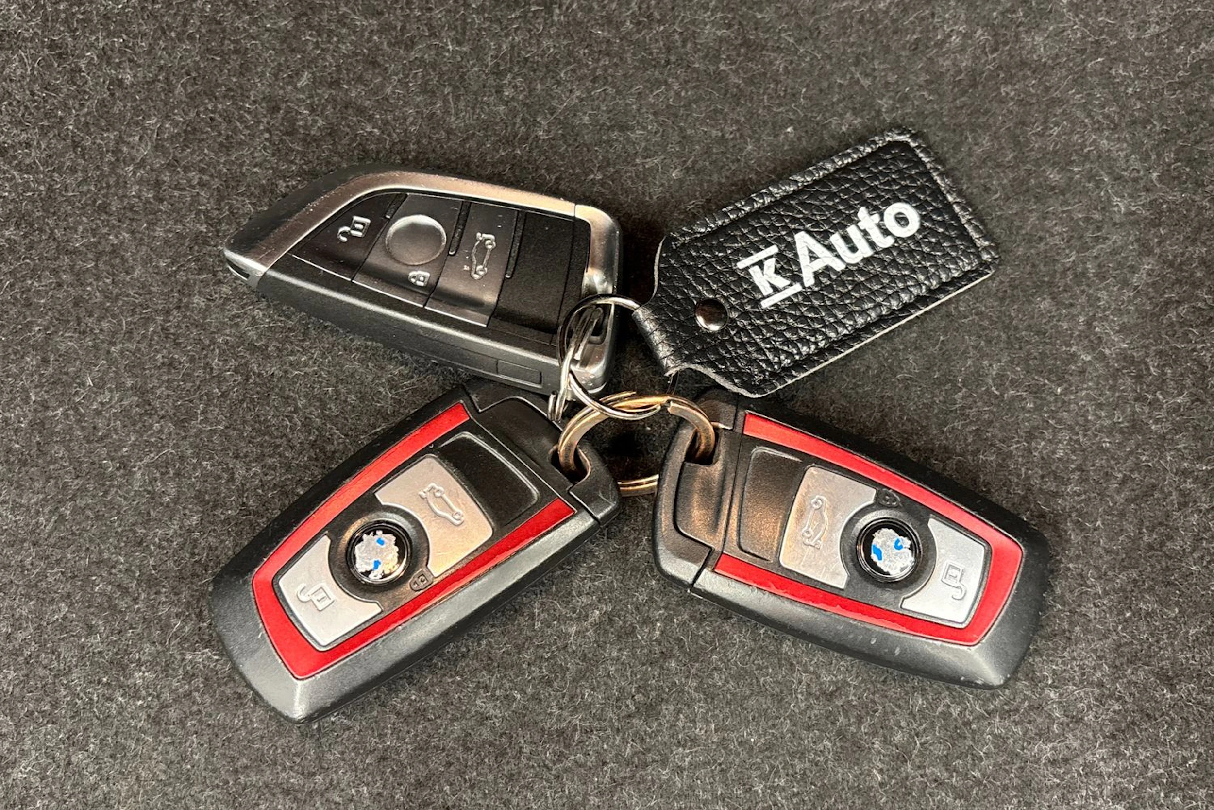 punainen BMW 316 2015 kuva 19.