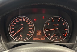 harmaa BMW 318 2008 kuva 14.