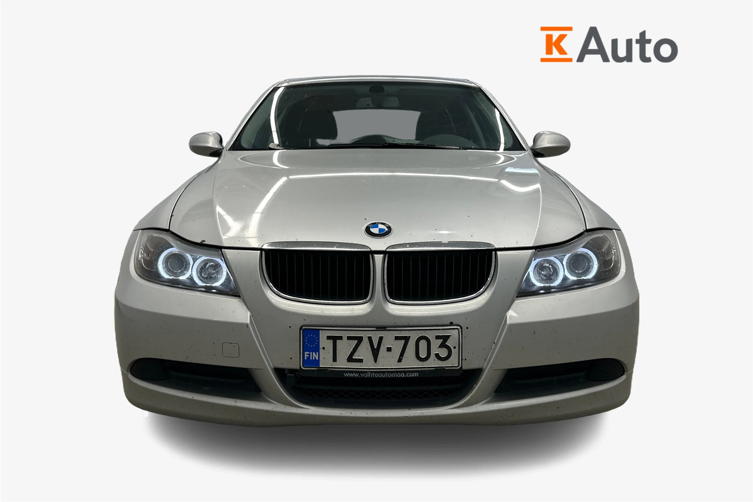 hopea BMW 318 2008 kuva 4.