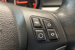 Musta BMW 318 2009 kuva 16.