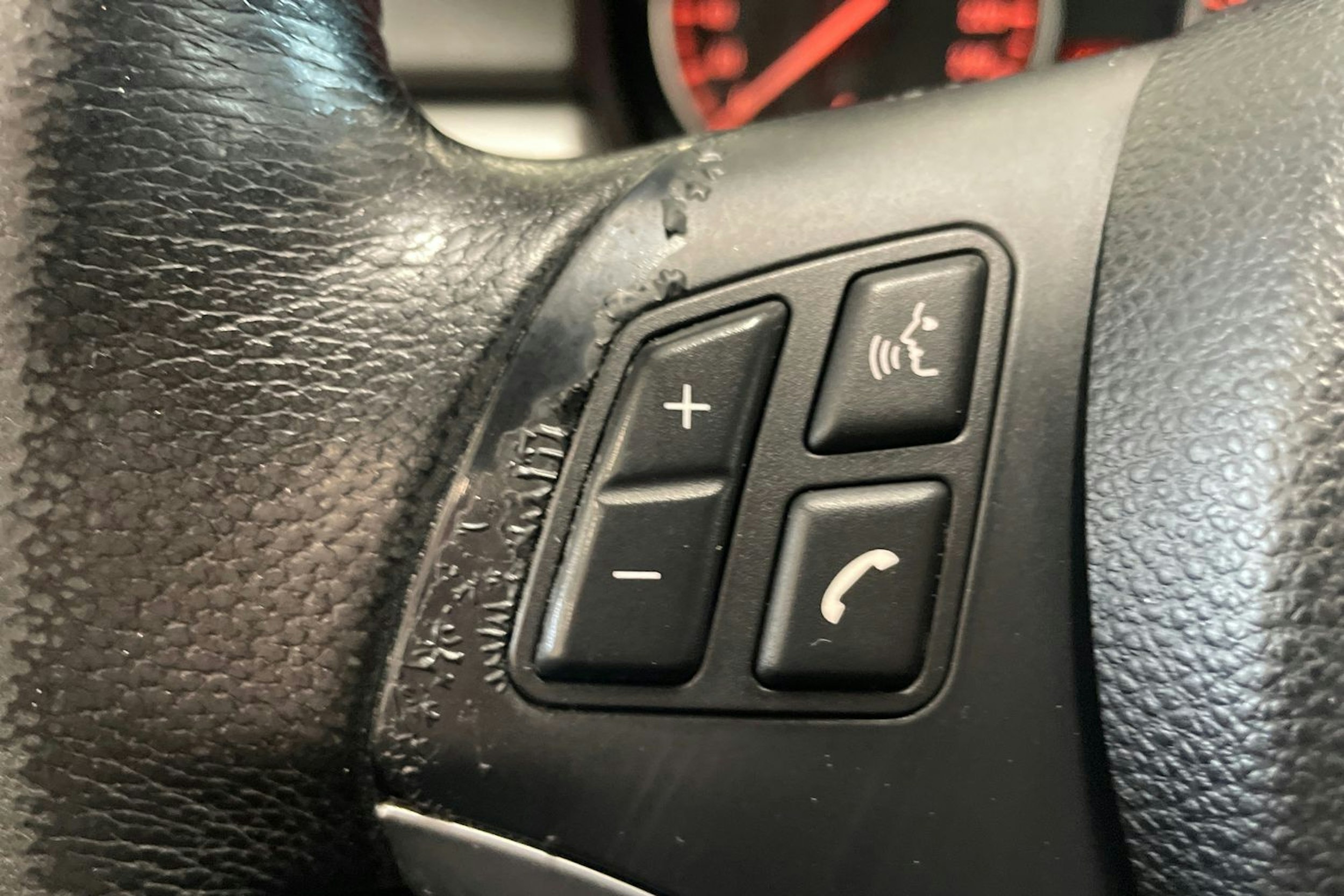 Musta BMW 318 2009 kuva 17.