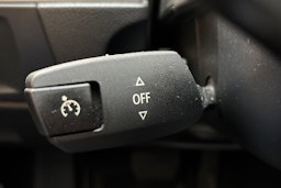 musta BMW 318 2010 kuva 19.
