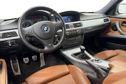 harmaa BMW 318 2012 kuva 7.