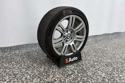 harmaa BMW 318 2012 kuva 13.